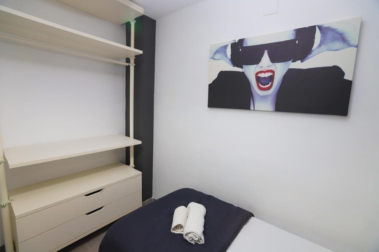 Differentflats Grd Apartment ซาลอว์ ภายนอก รูปภาพ
